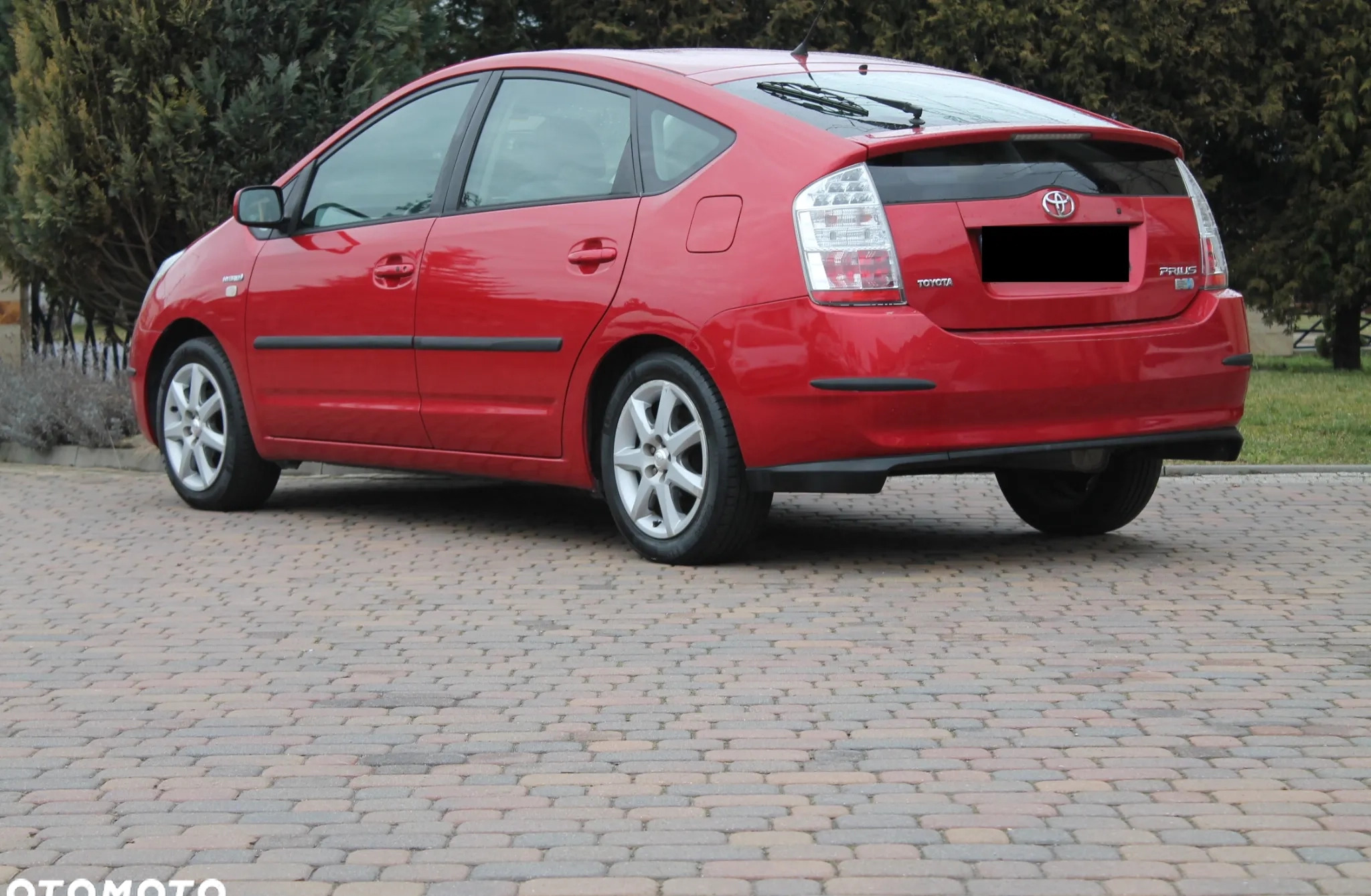 Toyota Prius cena 27800 przebieg: 180000, rok produkcji 2006 z Krośniewice małe 56